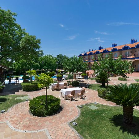 Hotel Fuente Las Piedras Cabra Ngoại thất bức ảnh