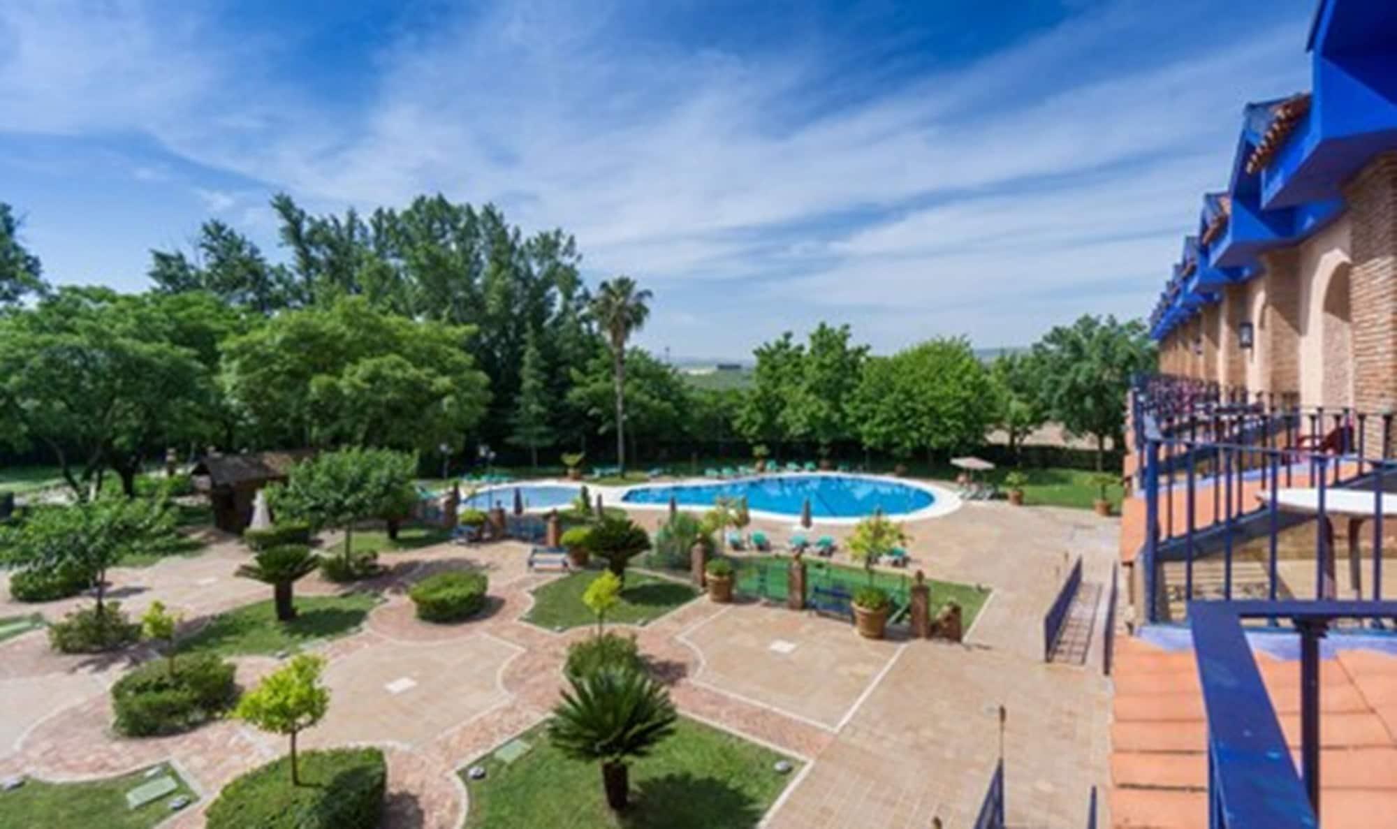 Hotel Fuente Las Piedras Cabra Ngoại thất bức ảnh