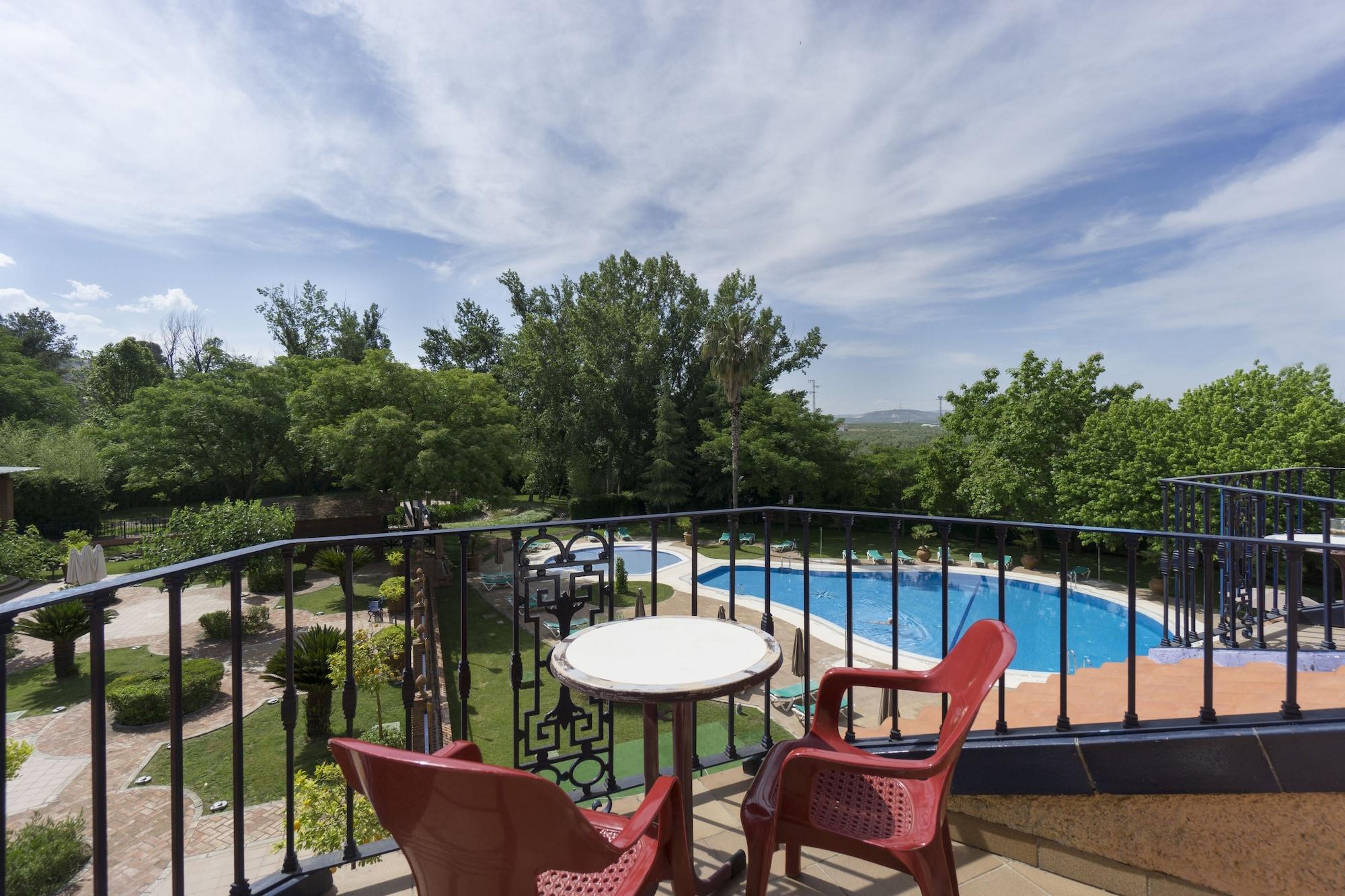 Hotel Fuente Las Piedras Cabra Ngoại thất bức ảnh