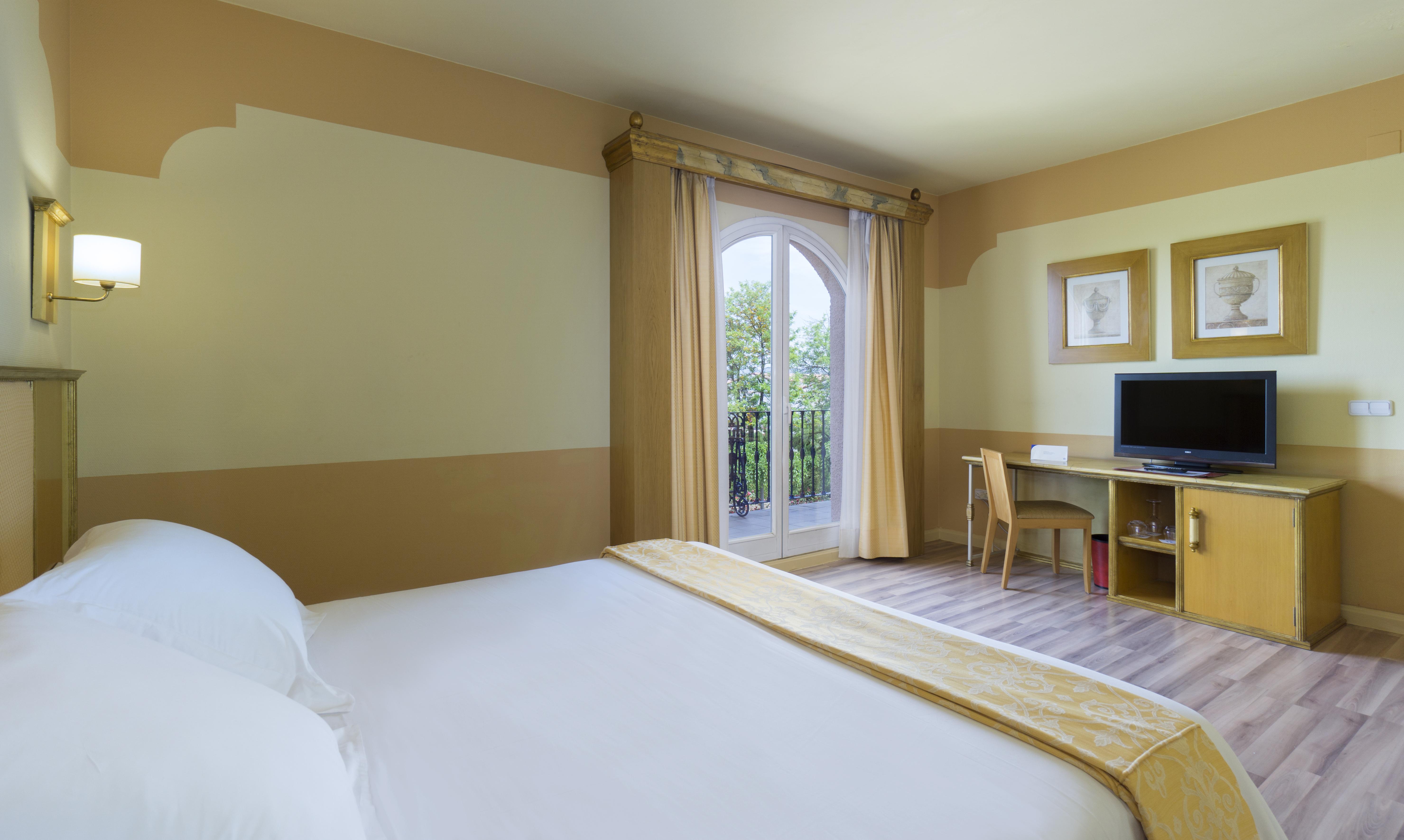 Hotel Fuente Las Piedras Cabra Ngoại thất bức ảnh