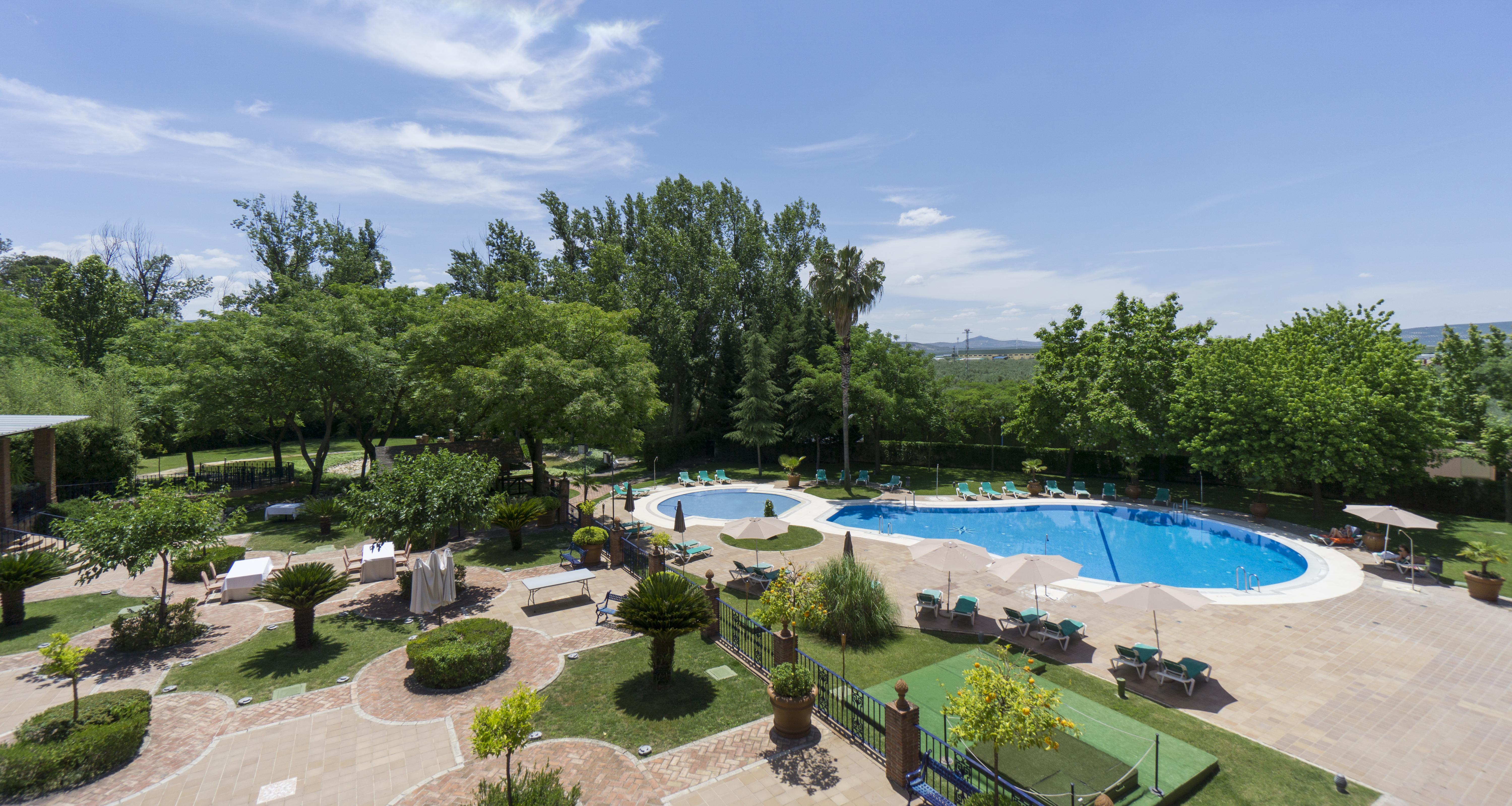 Hotel Fuente Las Piedras Cabra Ngoại thất bức ảnh