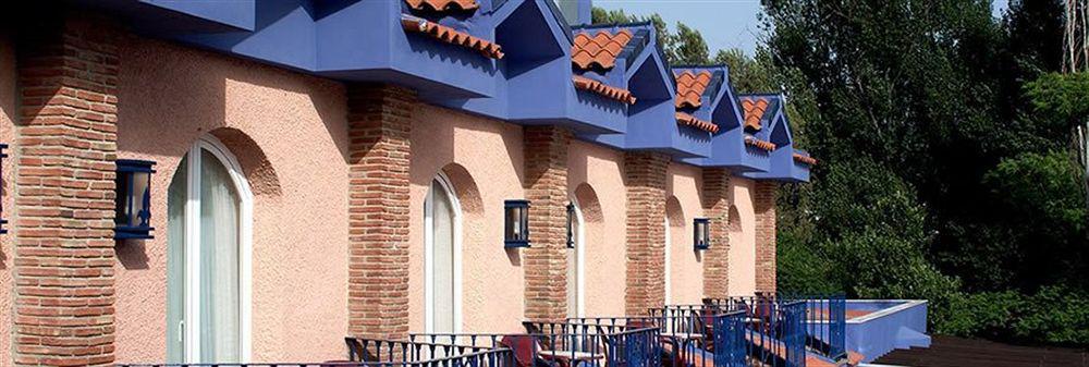 Hotel Fuente Las Piedras Cabra Ngoại thất bức ảnh